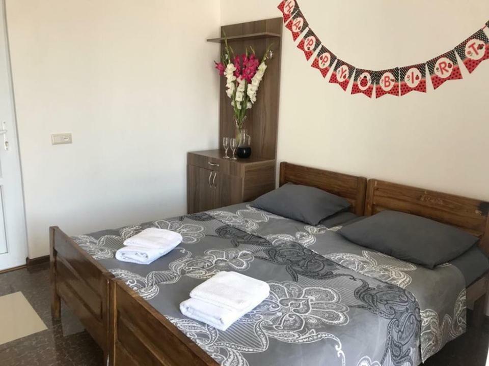 Twins Hotell Kobuleti Eksteriør bilde